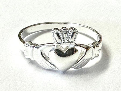 Men's Claddagh Silver Ring - Available in Sizes N to Z+1