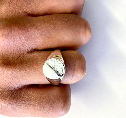 Men's Signet Sterling Silver 13.2 mm x 12.0 mm Heavyweight Oval Shape Ring