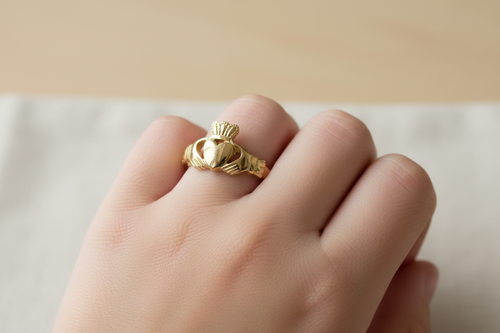 Kids Claddagh Irishmade 9ct Yellow Gold Ring - Sizes D-M