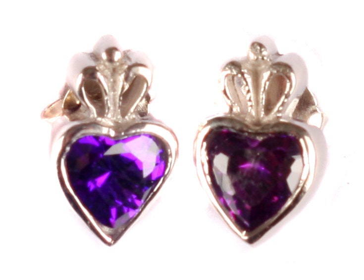 Claddagh Birthstone Women's Earring - Celtic Claddagh Design Gem and CZ Stud