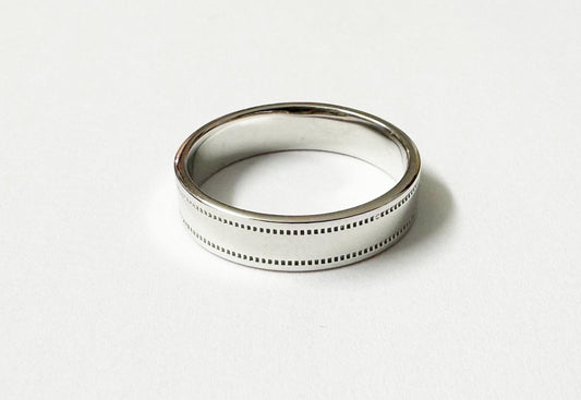 Men's 4.5 mm Silver Wedding Ring