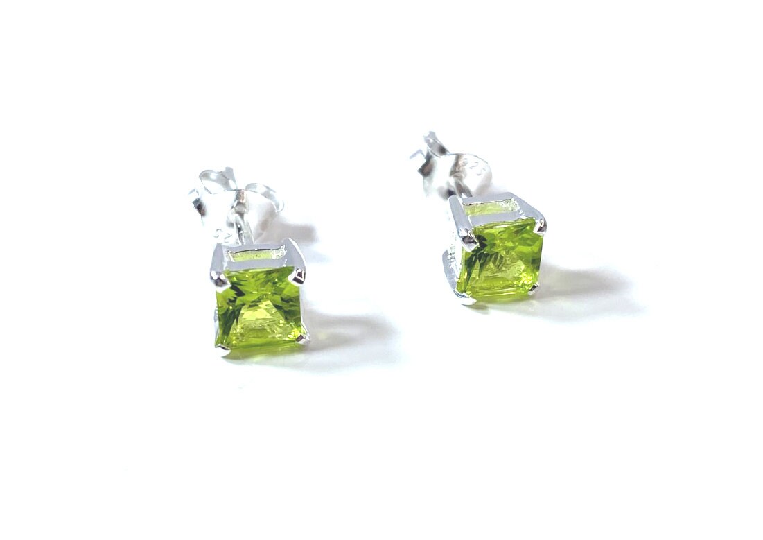 Birthstone CZ Square Stone Claw Silver Stud Earrings Classic Set