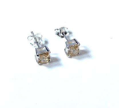 Birthstone CZ Square Stone Claw Silver Stud Earrings Classic Set